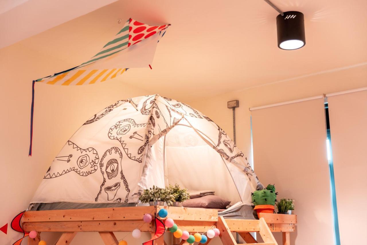 Yilan Inspiration Vandrarhem Luodong Exteriör bild