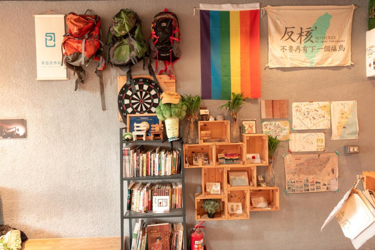 Yilan Inspiration Vandrarhem Luodong Exteriör bild