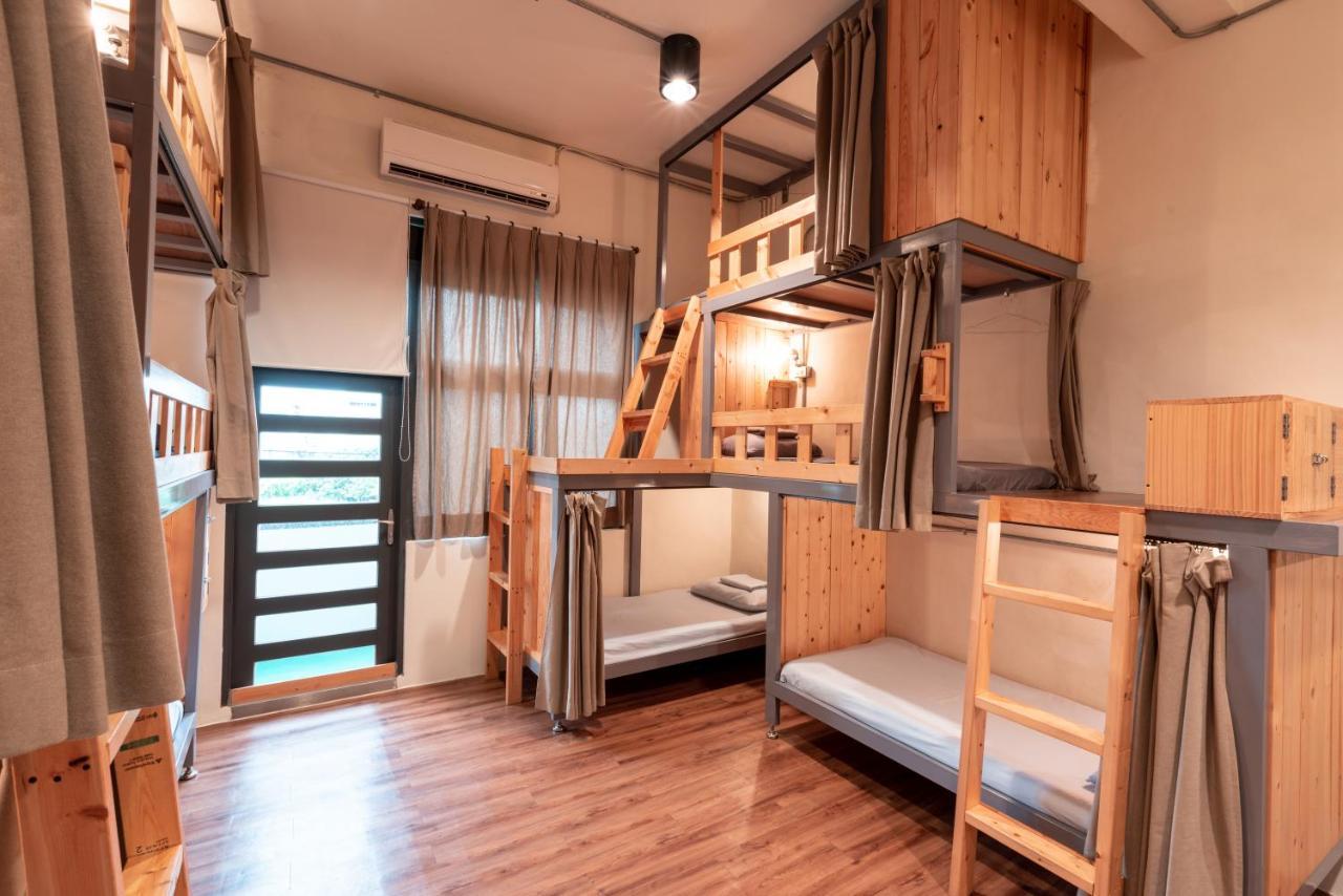 Yilan Inspiration Vandrarhem Luodong Exteriör bild
